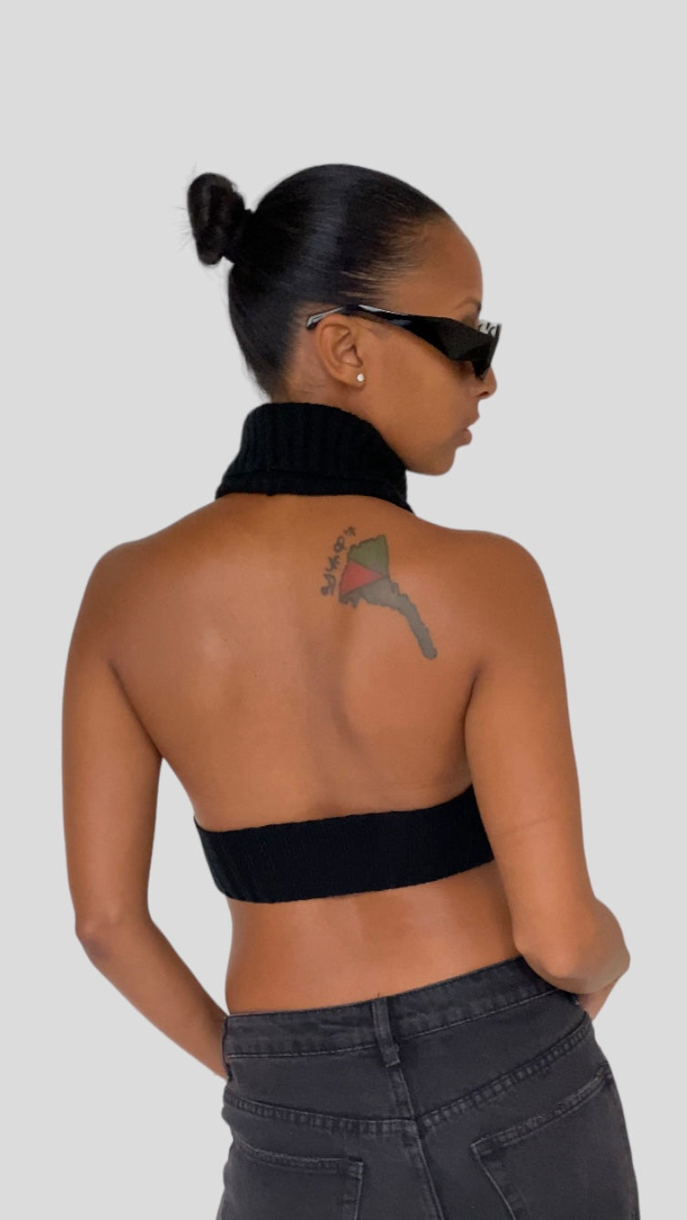 NOIR RIBBED KNIT HALTER